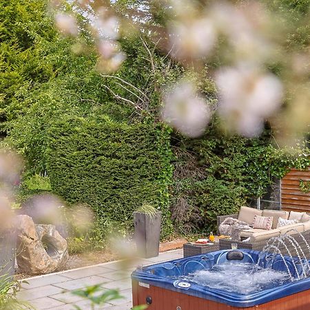 Bramblewood - Cosy Chic, Hot Tub, Close To Beach Stokeinteignhead Exterior foto